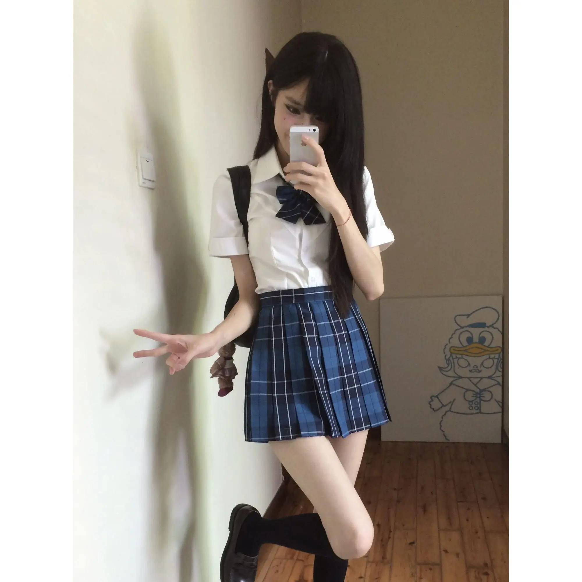 White Short Sleeve Shirt And Pencil Skirt Set Women's Fashion Casual Style Four Seasons Wear Polyester Material V-neck JK Uni...
White Short Sleeve Shirt And Pencil Skirt Set Women's Fashion Casual Style Four Seasons Wear Polyester Material V-neck JK Uni...