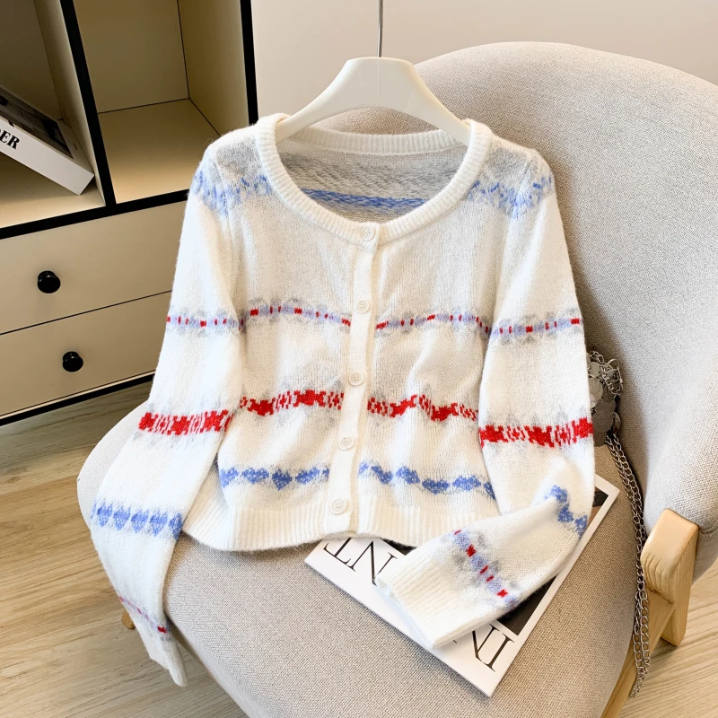 Women O-Neck Striped Knitwear Cardigan Korean Style Autumn Sweater Harajuku Vintage 2000s Long Sleeve Soft Cozy Cashmere Sweater
Women O-Neck Striped Knitwear Cardigan Korean Style Autumn Sweater Harajuku Vintage 2000s Long Sleeve Soft Cozy Cashmere Sweater