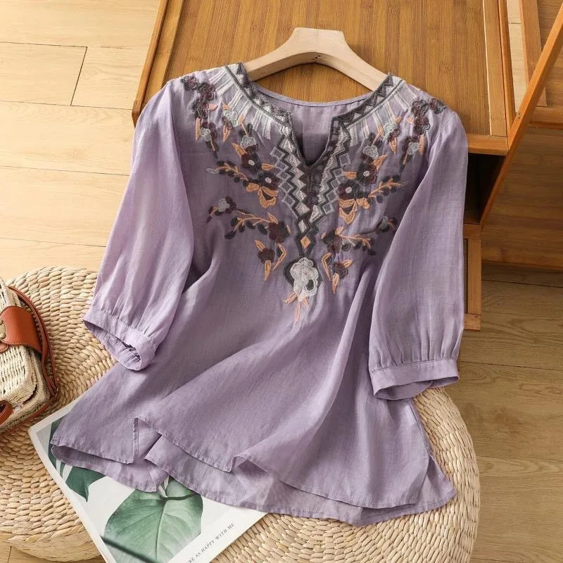 Women's Ethnic Floral Embroidered Linen Blend Blouse V-Neck 3/4 Sleeve Loose Shirt
Women's Ethnic Floral Embroidered Linen Blend Blouse V-Neck 3/4 Sleeve Loose Shirt