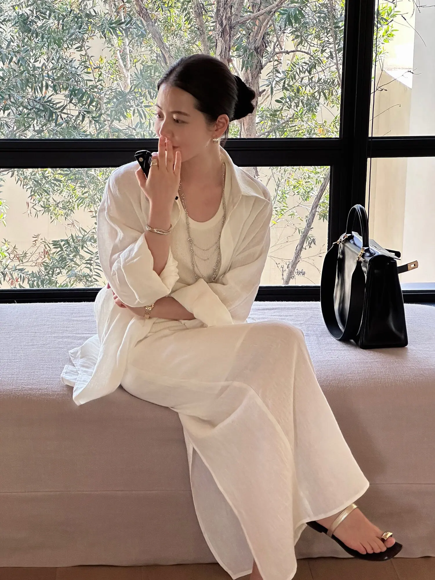 Ladies Linen Shirt Lightweight Long Sleeve Turn-down Collar Loose Fit Summer 2026 Breathable Sun Protection Button-Up Top
Ladies Linen Shirt Lightweight Long Sleeve Turn-down Collar Loose Fit Summer 2026 Breathable Sun Protection Button-Up Top
