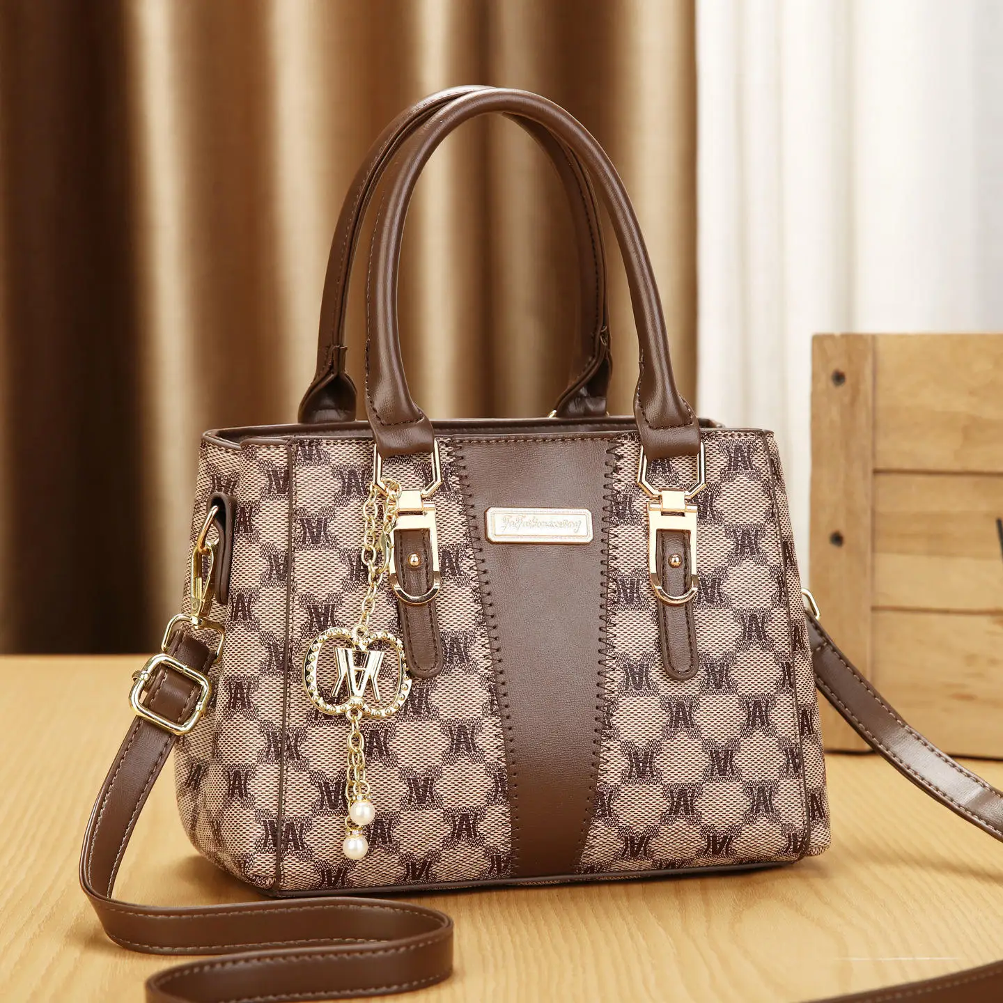 Зимняя женская высококачественная рабочая сумка-кроссбоди, маленькая сумка через плечо, модная универсальная новинка 2025 года, стильная женская сумка
Зимняя женская высококачественная рабочая сумка-кроссбоди, маленькая сумка через плечо, модная универсальная новинка 2025 года, стильная женская сумка