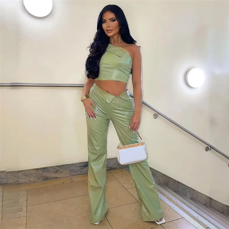 Women's Autumn Fashion Slant Neck Single Shoulder Small Tank Top High Waist Hip Wrap Straight Leg Pants PU Set for Women
Women's Autumn Fashion Slant Neck Single Shoulder Small Tank Top High Waist Hip Wrap Straight Leg Pants PU Set for Women