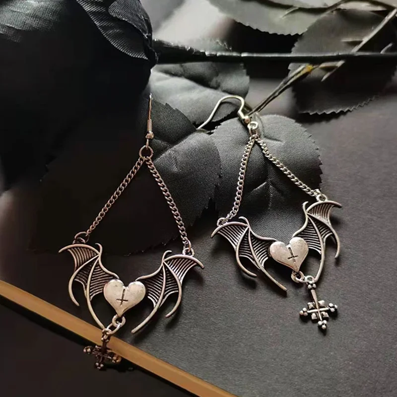 Cross angel Wings Earrings for Women goth silver color heart dangle earring vintage punk accessory female Gothic jewelry
Cross angel Wings Earrings for Women goth silver color heart dangle earring vintage punk accessory female Gothic jewelry