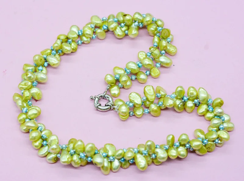 Exquisite. charming. 3 strands of 8MM natural baroque freshwater pearl necklace. Classic ladies party jewelry 21"
Exquisite. charming. 3 strands of 8MM natural baroque freshwater pearl necklace. Classic ladies party jewelry 21"