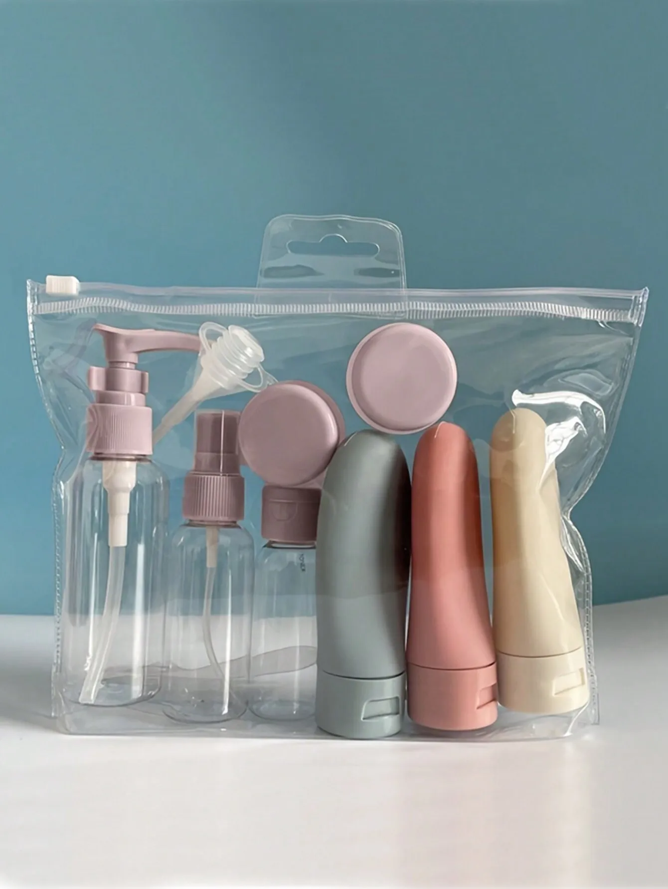 Набор дорожных флаконов для туалетных принадлежностей с прозрачной сумкой на молнии - многоразовые герметичные контейнеры для шампуня, лосьона, спрея
Набор дорожных флаконов для туалетных принадлежностей с прозрачной сумкой на молнии - многоразовые герметичные контейнеры для шампуня, лосьона, спрея