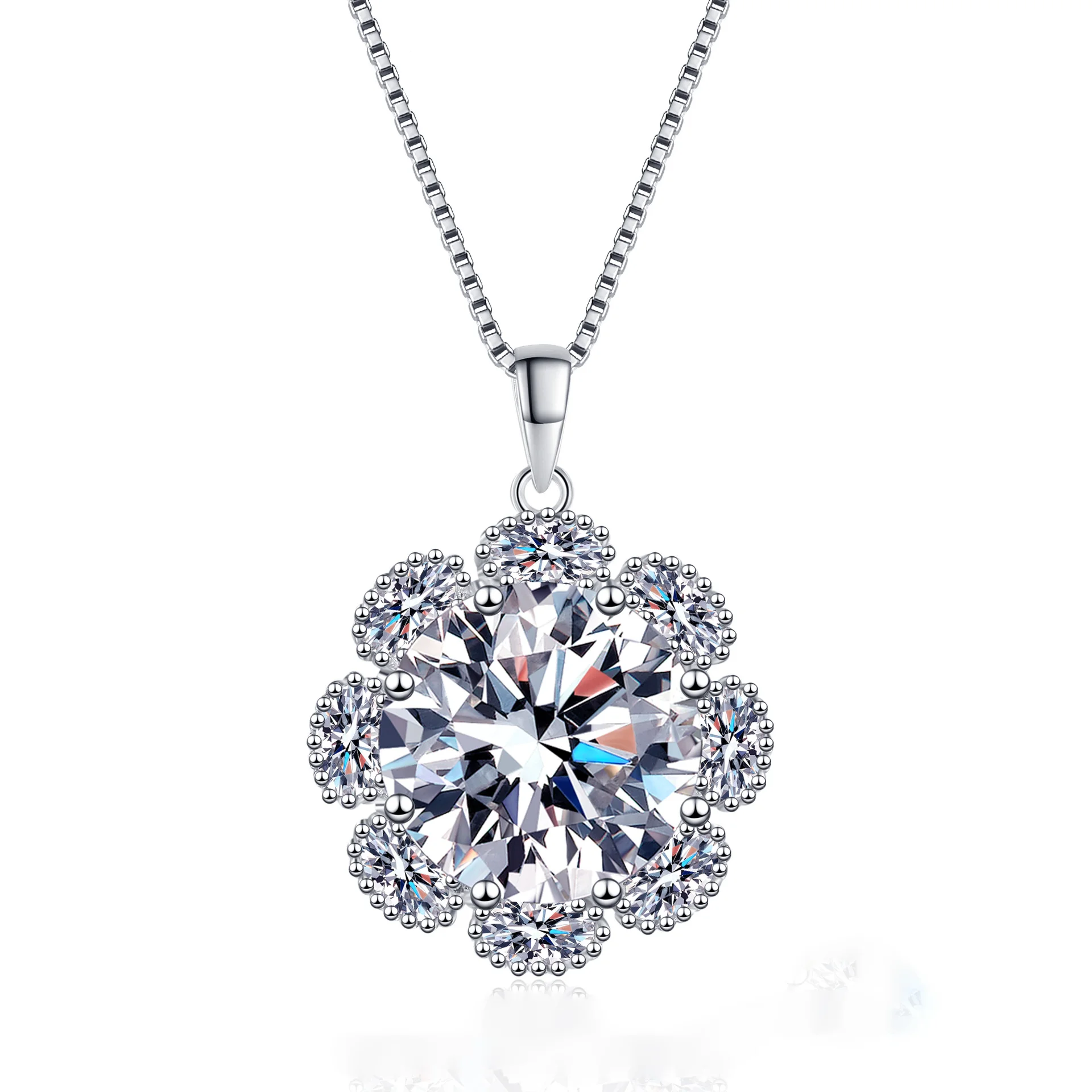 Shiny S925 pure silver Moissanite necklace for women, light luxury, elegant, atmospheric, exquisite and gorgeous holiday gift.
Shiny S925 pure silver Moissanite necklace for women, light luxury, elegant, atmospheric, exquisite and gorgeous holiday gift.