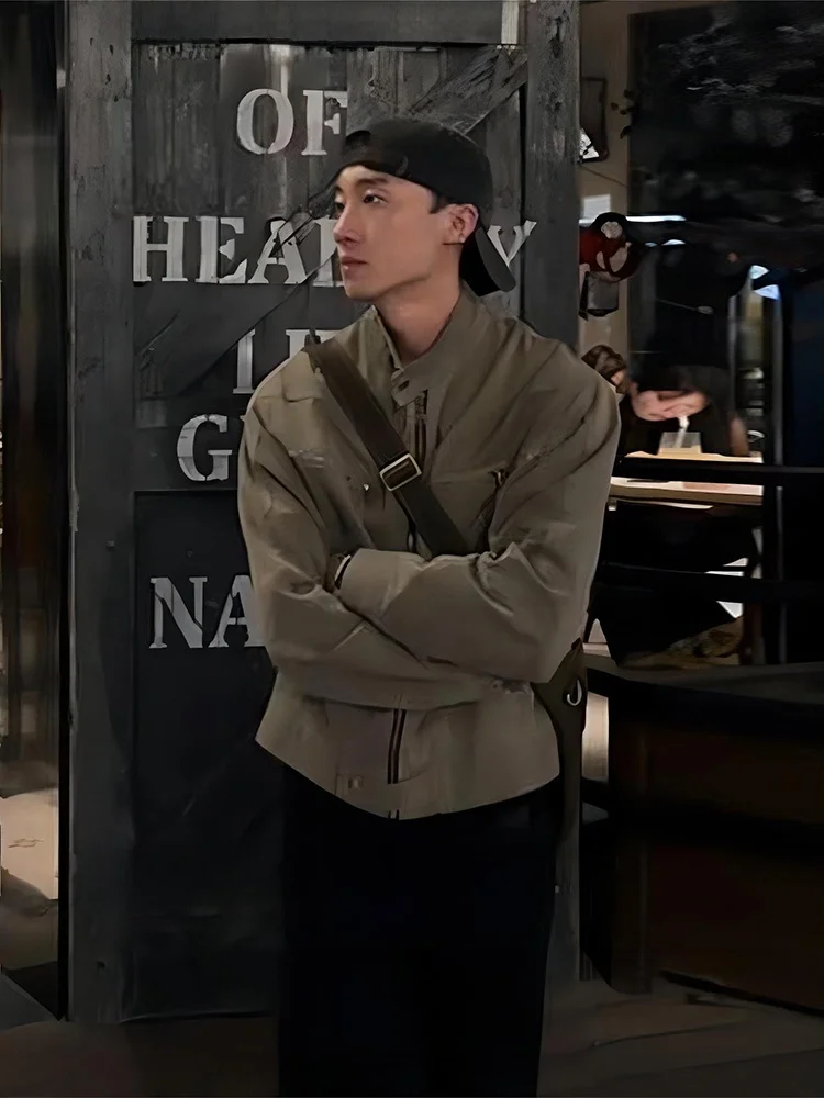 Мужская джинсовая куртка Waed с отложным воротником, весна-осень, в американском стиле, свободного кроя, дышащая, на молнии
Мужская джинсовая куртка Waed с отложным воротником, весна-осень, в американском стиле, свободного кроя, дышащая, на молнии