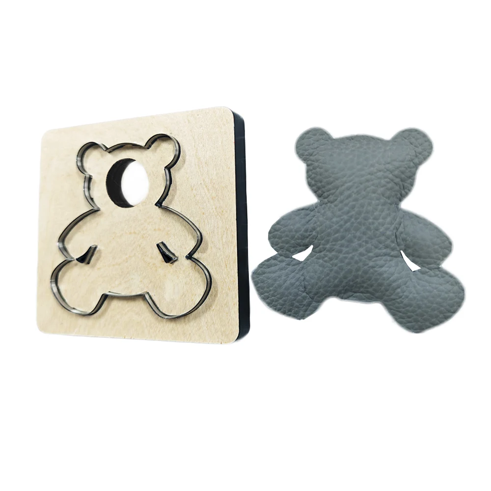 1 piece 7.8X7.6cm Little bear leather cutting mold,DIY handmade, can be used to make keychains, bag pendants, and leather items
1 piece 7.8X7.6cm Little bear leather cutting mold,DIY handmade, can be used to make keychains, bag pendants, and leather items