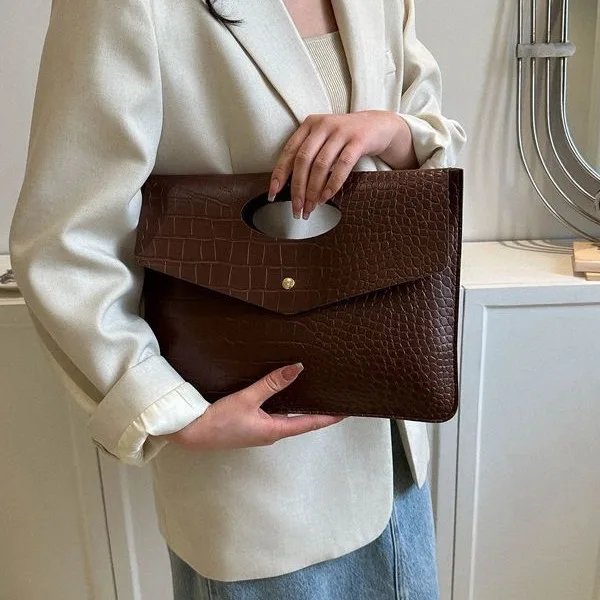 New Korean Retro Clutch Bag - Fashion Large Capacity Envelope Purse, Simple Casual Tote Bag for Women
New Korean Retro Clutch Bag - Fashion Large Capacity Envelope Purse, Simple Casual Tote Bag for Women