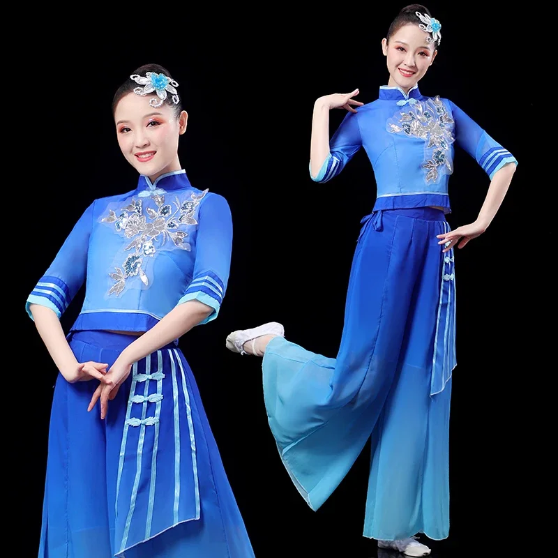 Adult classical dance costume Female graceful Chinese style ink wash dance costume Yangko dress modern fan dance suit
Adult classical dance costume Female graceful Chinese style ink wash dance costume Yangko dress modern fan dance suit