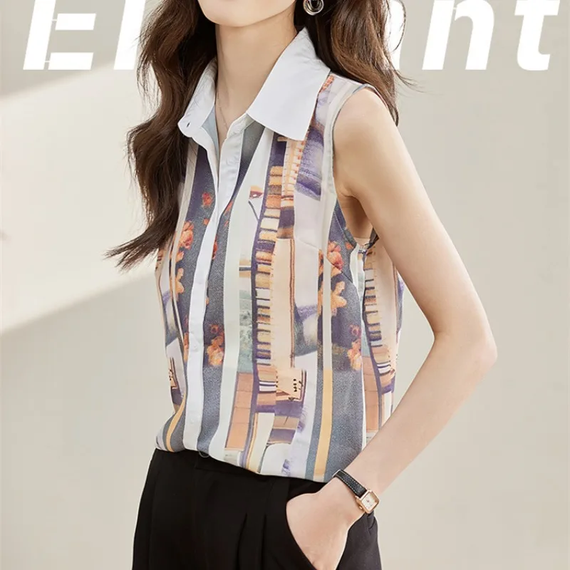 2024 New Women's Summer Polo Collar Single-breasted Satin Tank Shirts Sleeveless Geometric Printed Loose Fashion Commuter Tops
2024 New Women's Summer Polo Collar Single-breasted Satin Tank Shirts Sleeveless Geometric Printed Loose Fashion Commuter Tops