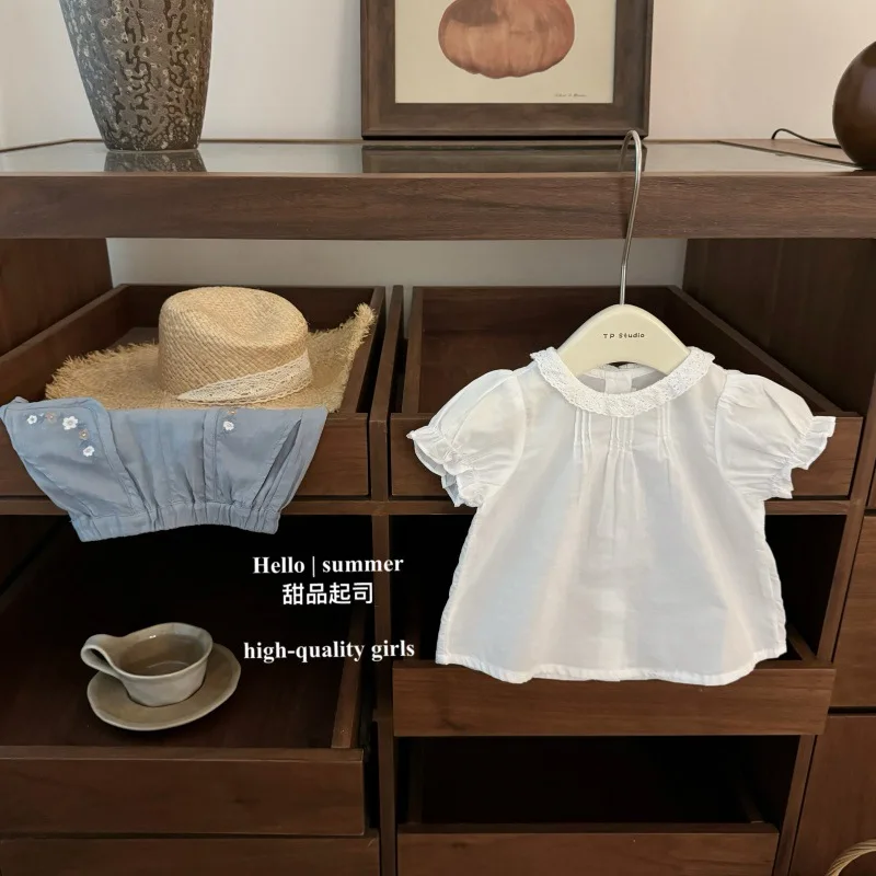 Girls 2Pcs Summer Outfit, Lace Collar White Puff Sleeve Blouse + Floral Embroidered Light Blue Shorts, Cute Casual Fashion Set
Girls 2Pcs Summer Outfit, Lace Collar White Puff Sleeve Blouse + Floral Embroidered Light Blue Shorts, Cute Casual Fashion Set