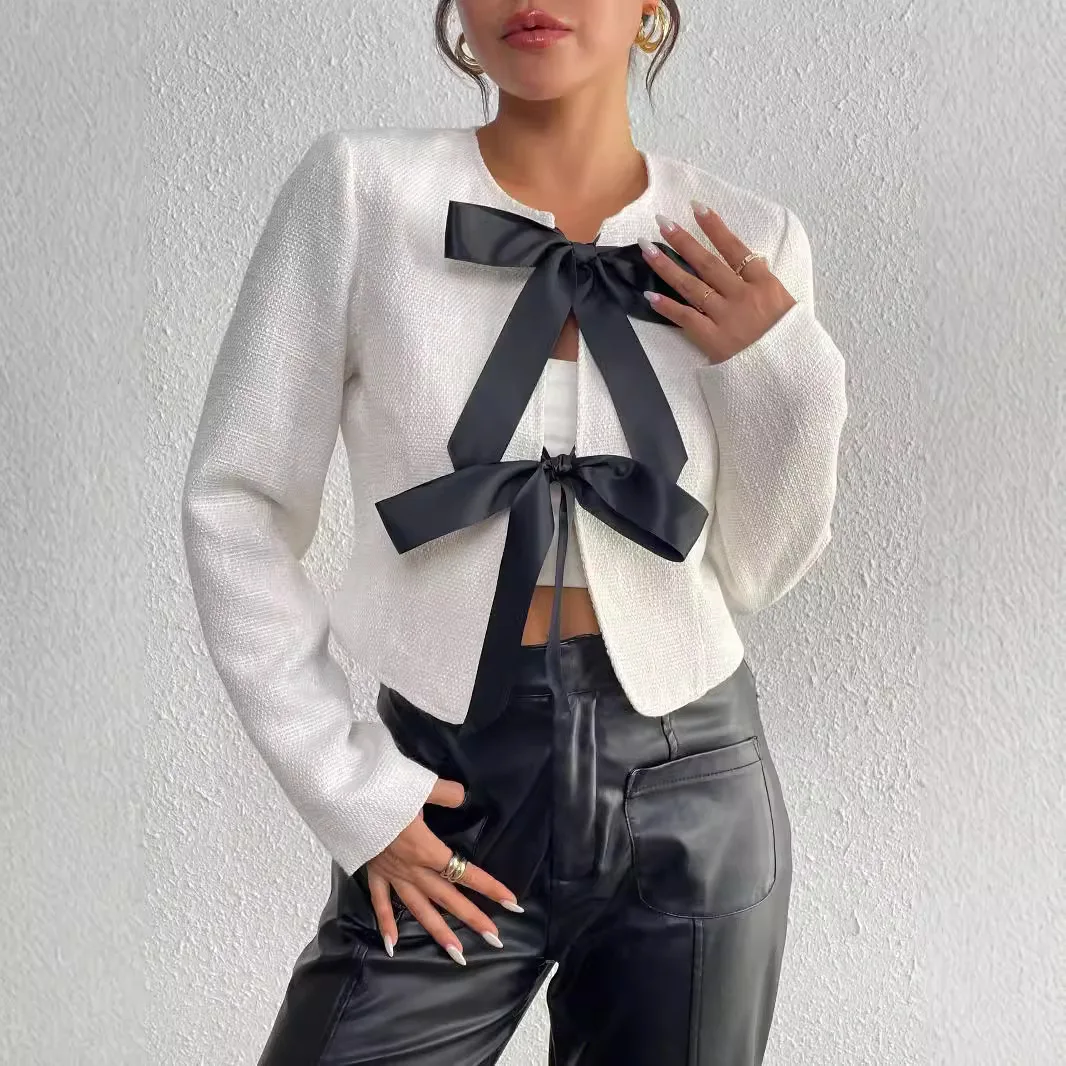 2024 Autumn Women Jacket Sexy Cut Out Bow White High Street Coat Sexy Crop Shirts Luxury Female Elegant Women's Tops Jackets
2024 Autumn Women Jacket Sexy Cut Out Bow White High Street Coat Sexy Crop Shirts Luxury Female Elegant Women's Tops Jackets