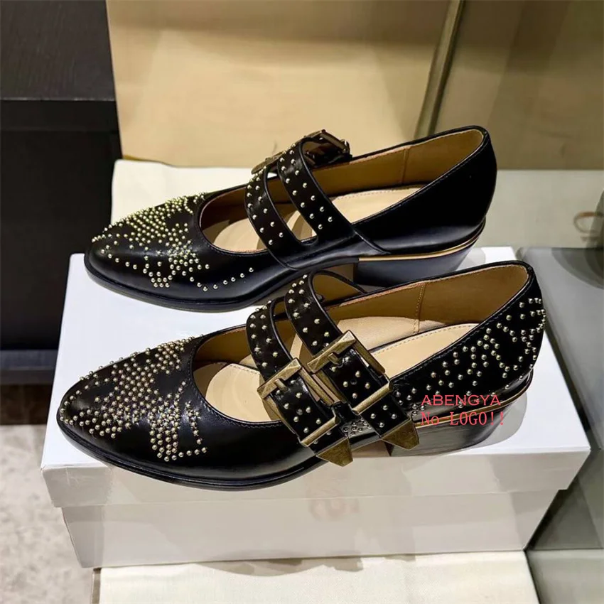 Spring Rivets Studded Black Leather Flat Loafers Shoes Women Metal Buckle Belt Dress Shoes Designer Party Vacation Women Shoes
Spring Rivets Studded Black Leather Flat Loafers Shoes Women Metal Buckle Belt Dress Shoes Designer Party Vacation Women Shoes