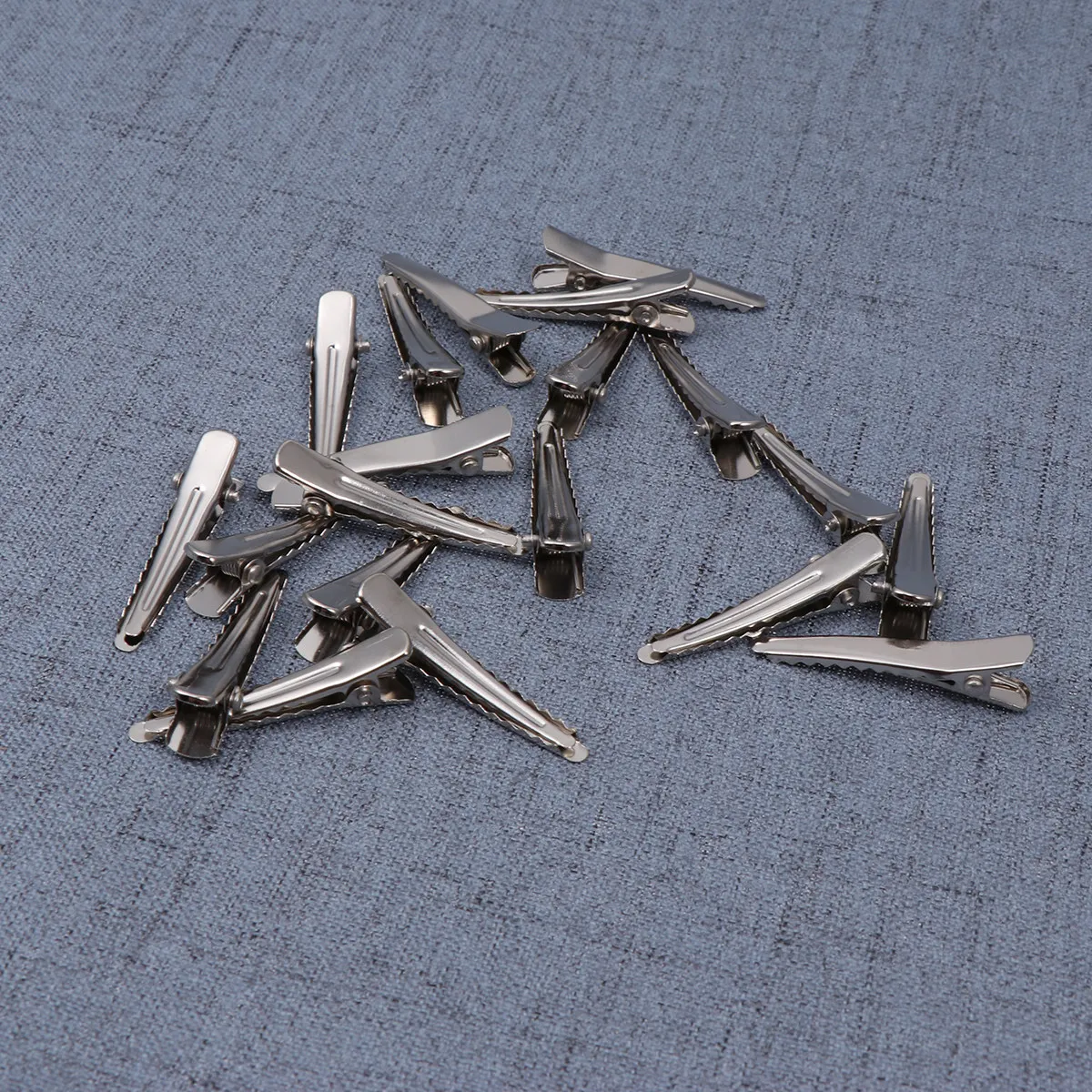 80Pcs Duck Mouth Hair Clips Set 4 Sizes 35Mm 40Mm 45Mm 60Mm Metal Single Prong Clamps for Pin Curls Hair Bows Crafts Office
80Pcs Duck Mouth Hair Clips Set 4 Sizes 35Mm 40Mm 45Mm 60Mm Metal Single Prong Clamps for Pin Curls Hair Bows Crafts Office