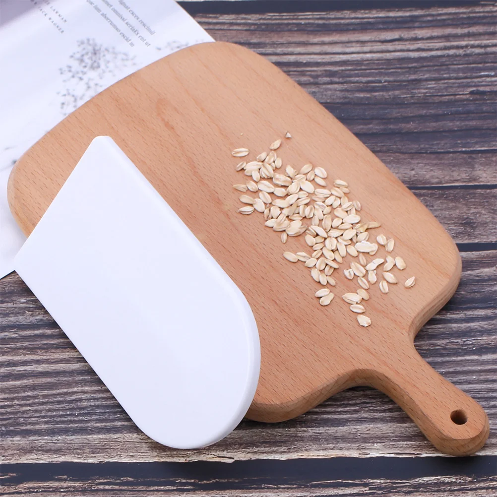 5Pcs Cake Smoother Set White Fondant Scraper Decorating Tools for Baking Fondant Sugar Paste Marzipan Cake Scraper
5Pcs Cake Smoother Set White Fondant Scraper Decorating Tools for Baking Fondant Sugar Paste Marzipan Cake Scraper