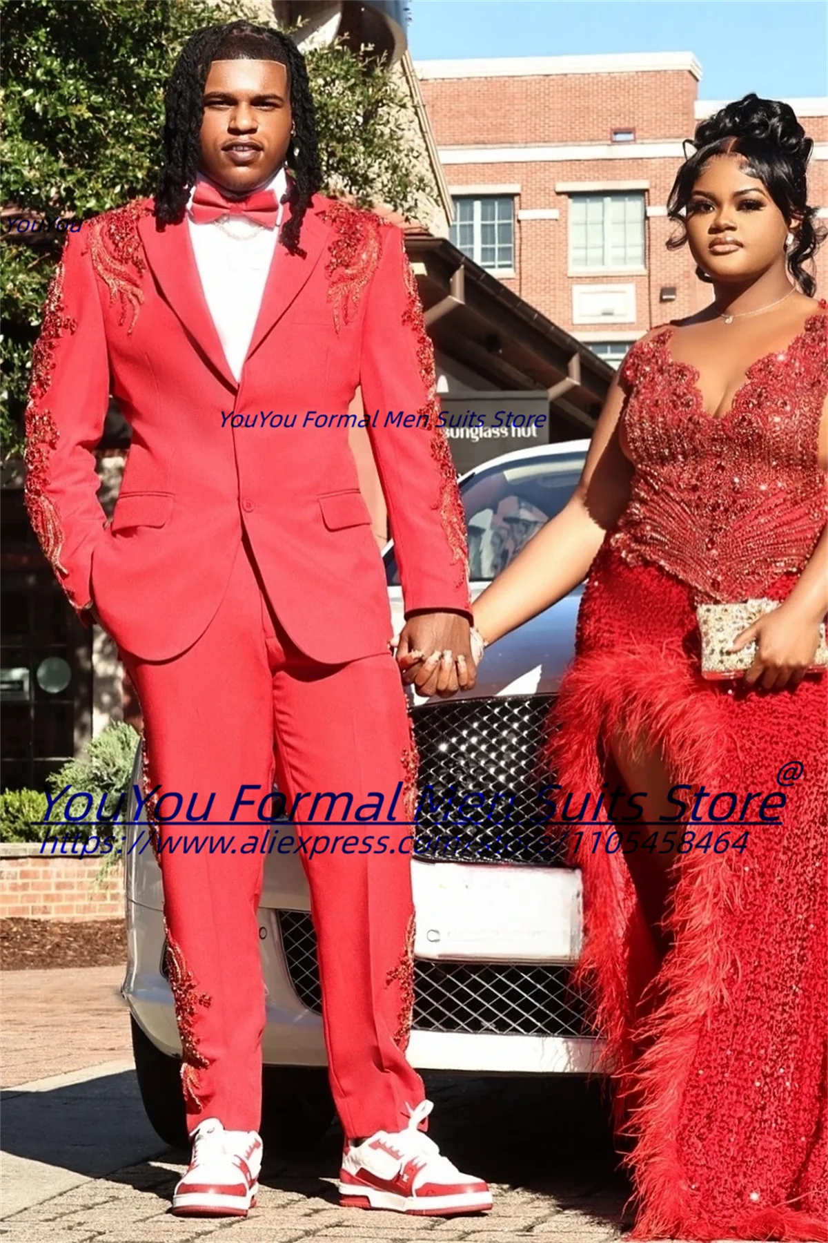 Hot Red Big and Tall Crystal Prom Men Suits Customized Slim Fit Notched Lapel Groom Wedding Tuxedos 2 Pieces Sets Costume Homme
Hot Red Big and Tall Crystal Prom Men Suits Customized Slim Fit Notched Lapel Groom Wedding Tuxedos 2 Pieces Sets Costume Homme