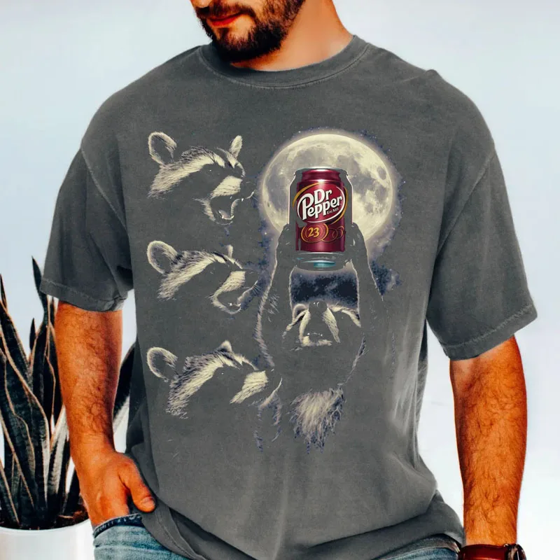 Funny Raccoon T- Shirt Men Raccoon Moon Graphic Tee Vintage DistressedAnimal T-Shirt Cotton Short Sleeve High Quality Tees
Funny Raccoon T- Shirt Men Raccoon Moon Graphic Tee Vintage DistressedAnimal T-Shirt Cotton Short Sleeve High Quality Tees