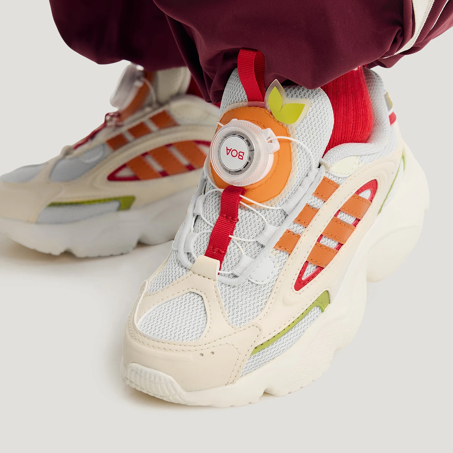 Adidas Authentic Three Leaves Kids Rotating Buckle Wear-Resistant Breathable Sports Shoes HP7106
Adidas Authentic Three Leaves Kids Rotating Buckle Wear-Resistant Breathable Sports Shoes HP7106