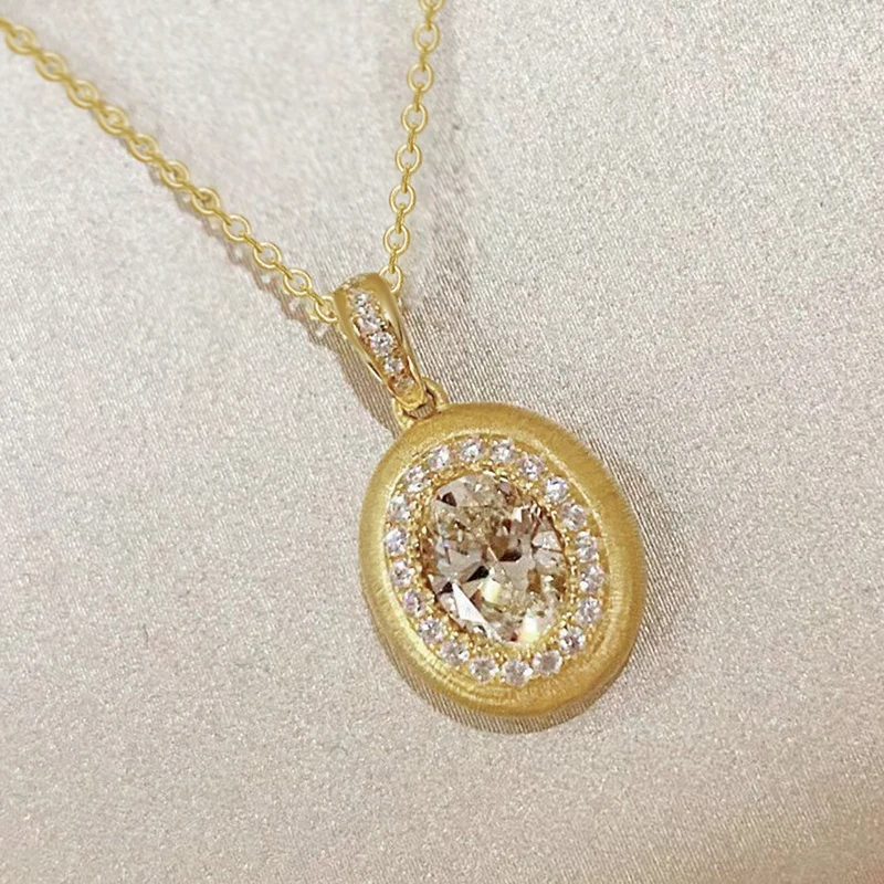Huitan Graceful Gold Color Oval Pendant Necklace Female Engagement Jewelry Shiny Cubic Zirconia Crystal Accessories for Wedding
Huitan Graceful Gold Color Oval Pendant Necklace Female Engagement Jewelry Shiny Cubic Zirconia Crystal Accessories for Wedding