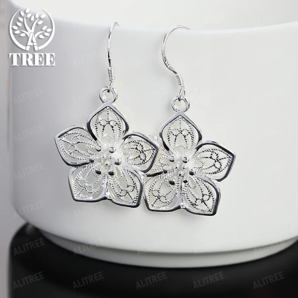 Hot High Quality Retro Pretty Flowers 925 Sterling Silver Earrings for women Fashion luxury party wedding Jewelry fine gifts
Hot High Quality Retro Pretty Flowers 925 Sterling Silver Earrings for women Fashion luxury party wedding Jewelry fine gifts