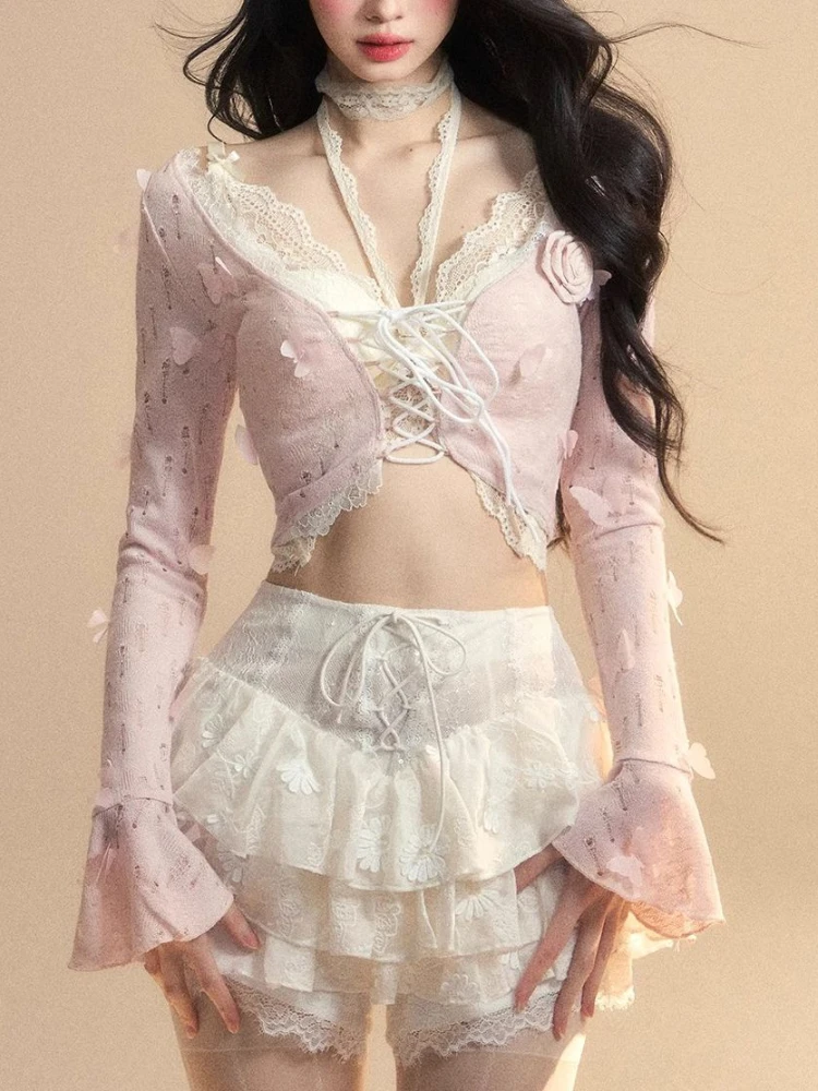 New Spring Design Sense Sweet Chic Outfits Women Long-sleeved Lace Tops + Mini Cake Skirt Japanese Fashion Sexy Style Slim Suits
New Spring Design Sense Sweet Chic Outfits Women Long-sleeved Lace Tops + Mini Cake Skirt Japanese Fashion Sexy Style Slim Suits