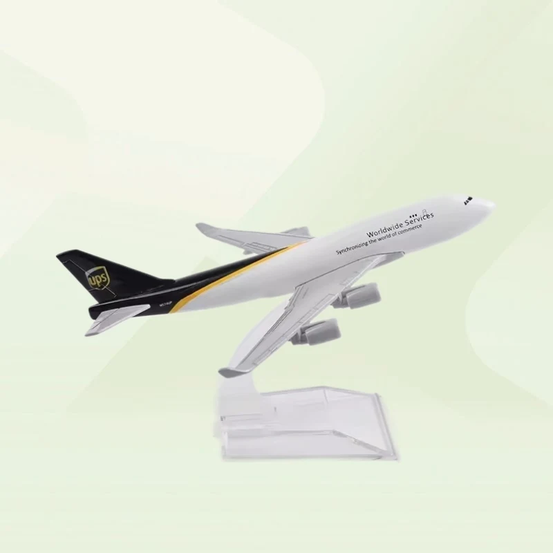 16cm UPS Airways B747 Aircraft Model Airplane Diecast Toy Aeroplane Metal Scale Aircraft Plastic Toys Children Decoration
16cm UPS Airways B747 Aircraft Model Airplane Diecast Toy Aeroplane Metal Scale Aircraft Plastic Toys Children Decoration