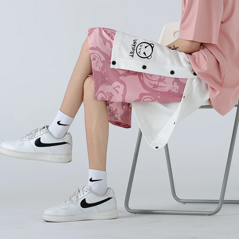 Мужские летние трендовые брюки American Sle Baskeall Sport, повседневные брюки с принтом демона и пятью четвертью, свободный крой со средней талией
Мужские летние трендовые брюки American Sle Baskeall Sport, повседневные брюки с принтом демона и пятью четвертью, свободный крой со средней талией