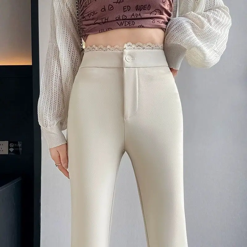 Patchwork Lace-hemmed Flared Suit Pants for Women High-waisted and Slimming Spring 2025 Collection
Patchwork Lace-hemmed Flared Suit Pants for Women High-waisted and Slimming Spring 2025 Collection