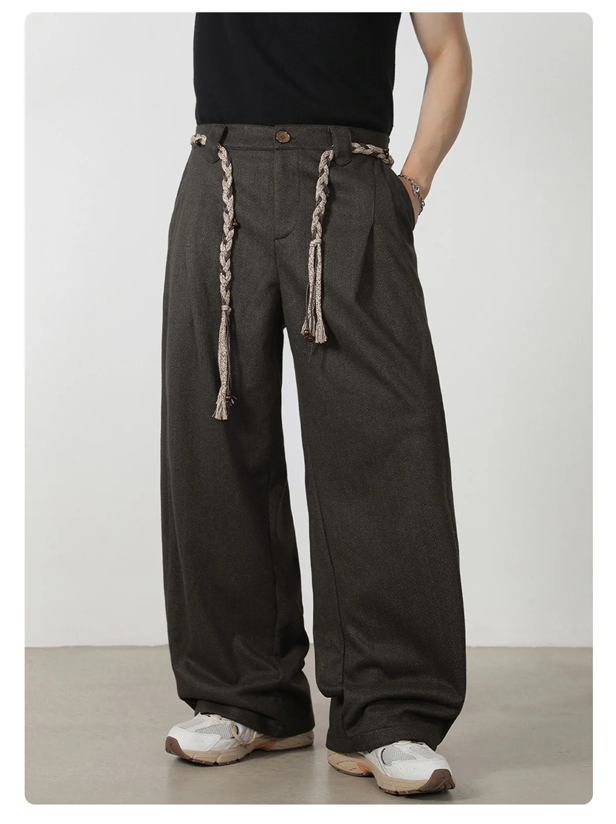 Men's Casual Pants with Faux Wool Texture, Ethnic-Style Belt, Loose-Fit Straight-Leg Long Pants
Men's Casual Pants with Faux Wool Texture, Ethnic-Style Belt, Loose-Fit Straight-Leg Long Pants