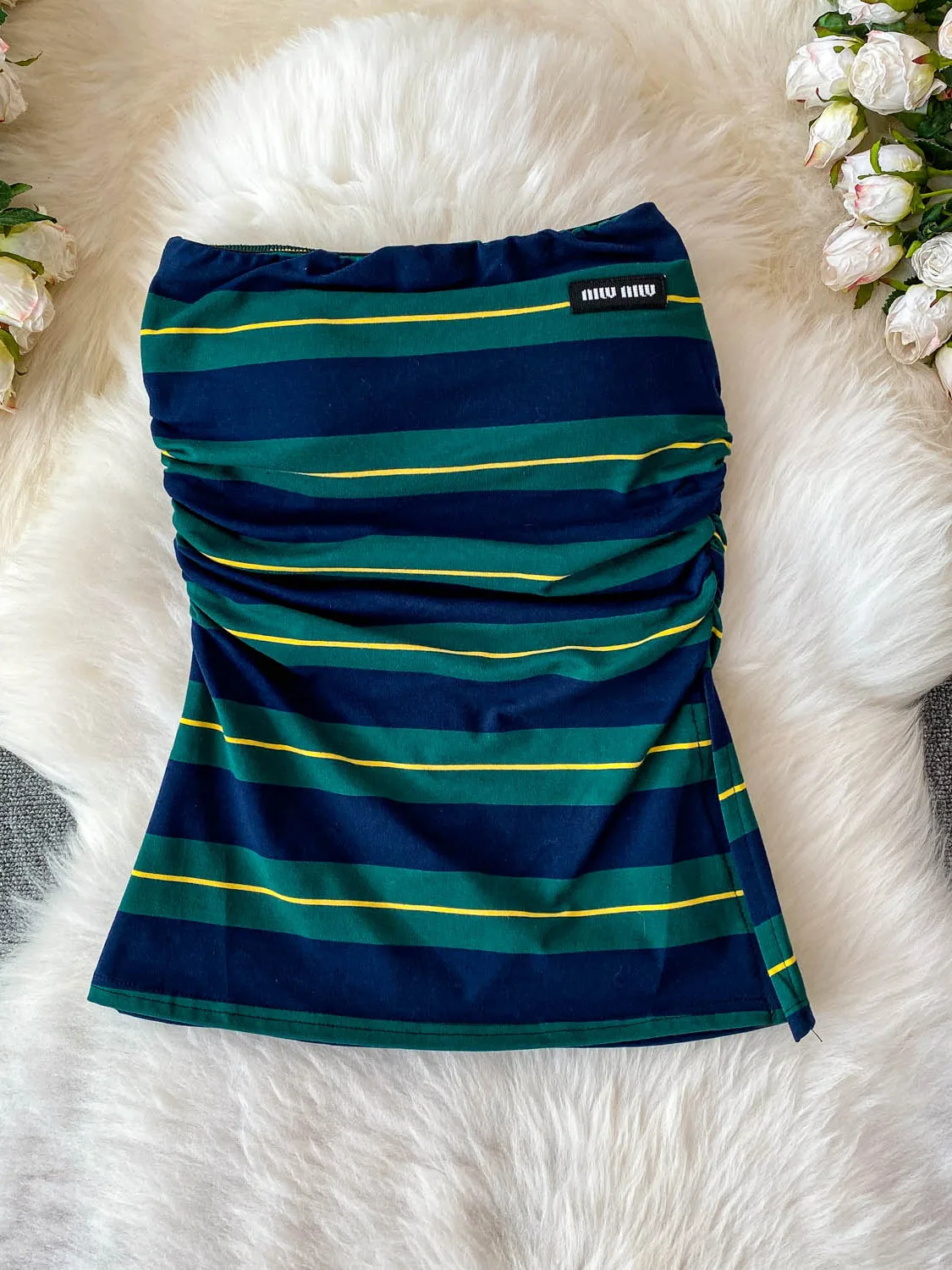 Ele кружевной жилет с открытыми плечами и юбка с высокой талией, комплект для похудения в полоску с разрезом, длинный комплект из двух предметов для молодых женщин
Ele кружевной жилет с открытыми плечами и юбка с высокой талией, комплект для похудения в полоску с разрезом, длинный комплект из двух предметов для молодых женщин