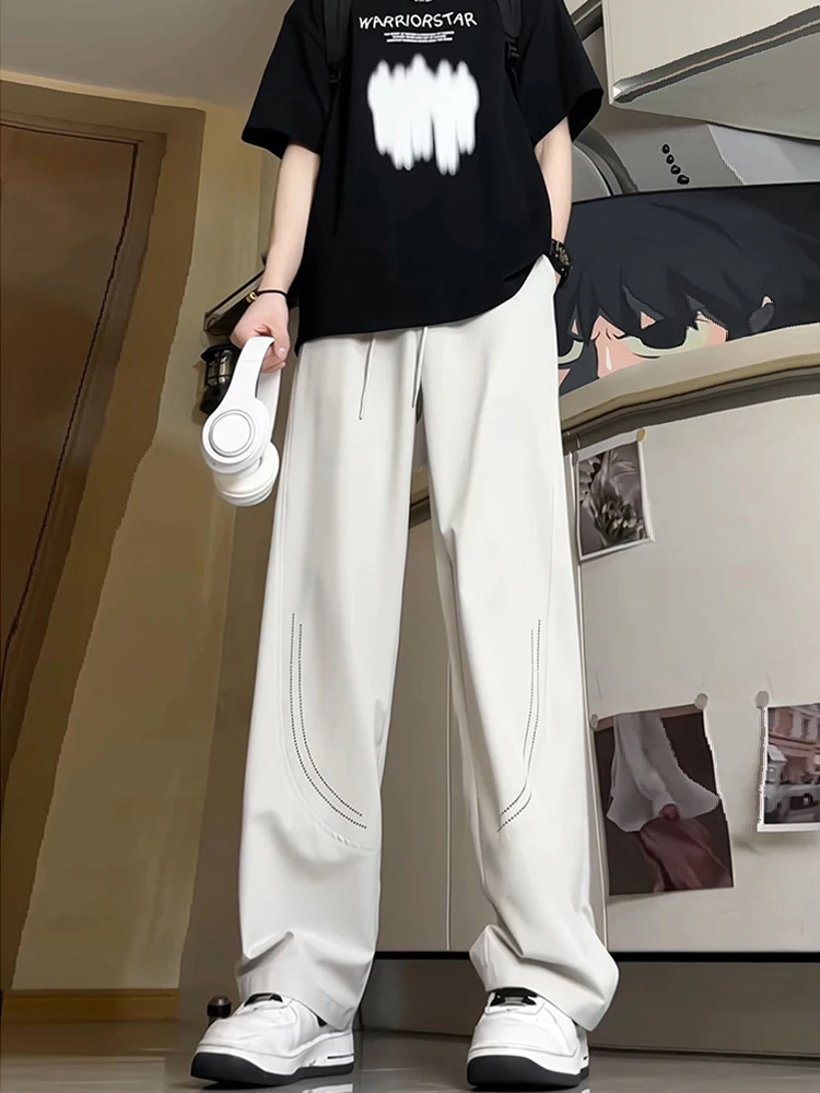 Ice Silk Qui Dry Pants Men's Summer Thin Laser Drill American Hiphop Pants Drape Straight Leg Casual Wide Leg Pants
Ice Silk Qui Dry Pants Men's Summer Thin Laser Drill American Hiphop Pants Drape Straight Leg Casual Wide Leg Pants