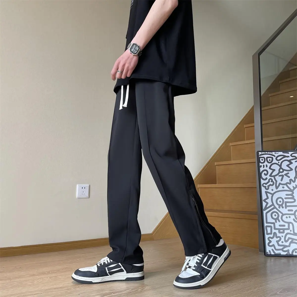 Ice Silk Men's Summer Casual Pants Loose Straight Leg Qui Dry Sport Trousers Side Zipper Drapey West Pants Faionable Yout...
Ice Silk Men's Summer Casual Pants Loose Straight Leg Qui Dry Sport Trousers Side Zipper Drapey West Pants Faionable Yout...
