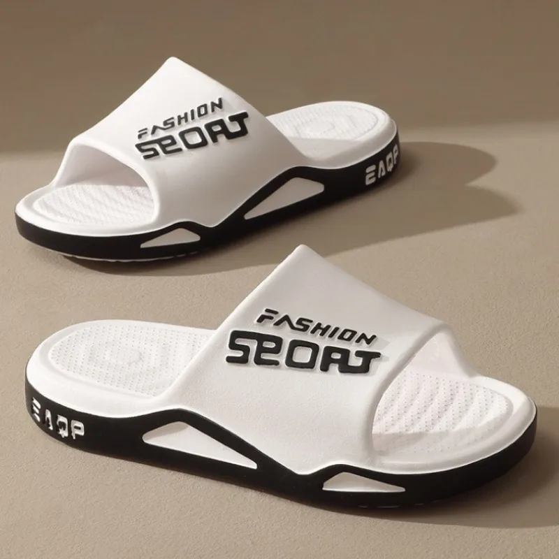 Уличные спортивные тапочки на толстой подошве, мужские домашние нескользящие шлепанцы на платформе из ЭВА, женские пляжные шлепанцы на мягкой подошве с буквенным принтом
Уличные спортивные тапочки на толстой подошве, мужские домашние нескользящие шлепанцы на платформе из ЭВА, женские пляжные шлепанцы на мягкой подошве с буквенным принтом