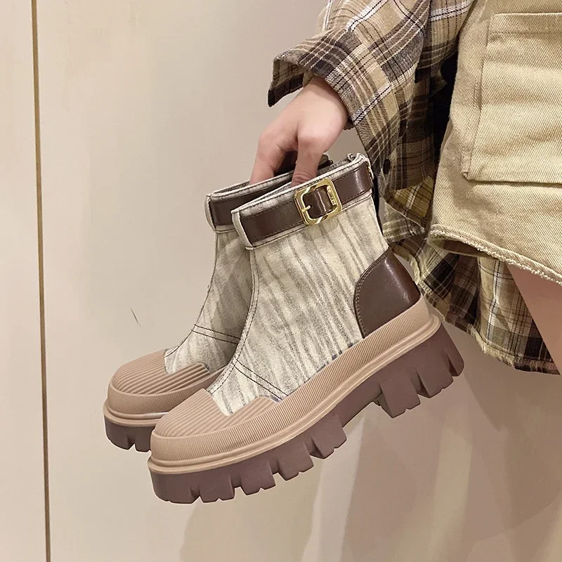 Flats Cowboy Mid Calf Boots Women Winter Shoes 2024 Fashion Chelsea Boots New Trend Platform Warm Office Gladiator Mujer Zapatos
Flats Cowboy Mid Calf Boots Women Winter Shoes 2024 Fashion Chelsea Boots New Trend Platform Warm Office Gladiator Mujer Zapatos