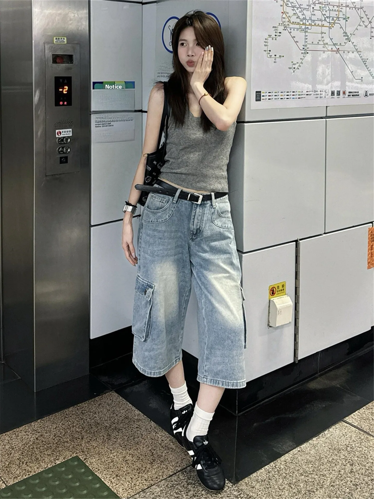 American Style Vintage Light Blue Seven-Quarter Length Workwear Jeans Women Summer Loose Slim Multi-Pocket Low Waist Straight...
American Style Vintage Light Blue Seven-Quarter Length Workwear Jeans Women Summer Loose Slim Multi-Pocket Low Waist Straight...