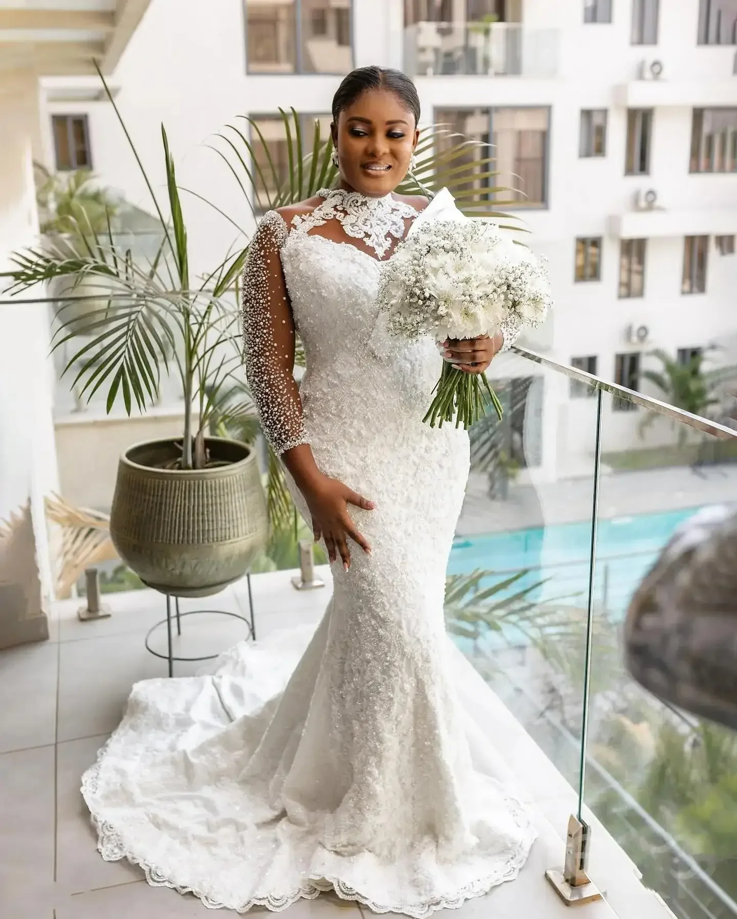 Customized High Collar Shinny Beads Lace Mermaid Wedding Dress For Bride Arabic Aso Ebi Long Sleeves Church Vintage Bridal Gown
Customized High Collar Shinny Beads Lace Mermaid Wedding Dress For Bride Arabic Aso Ebi Long Sleeves Church Vintage Bridal Gown