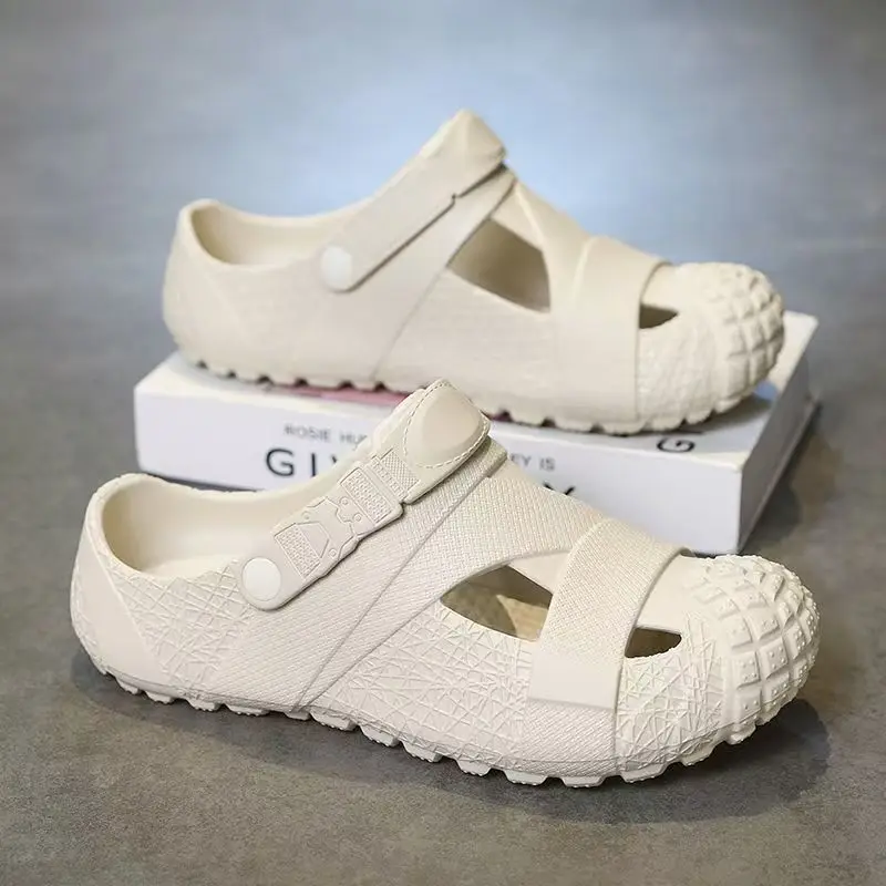 Man Baotou Hollow Out Dual Purpose Beach Sandals Slippers Summer New Lightweight Non slip Anti Odor Outdoor Casual Sports Sandal
Man Baotou Hollow Out Dual Purpose Beach Sandals Slippers Summer New Lightweight Non slip Anti Odor Outdoor Casual Sports Sandal