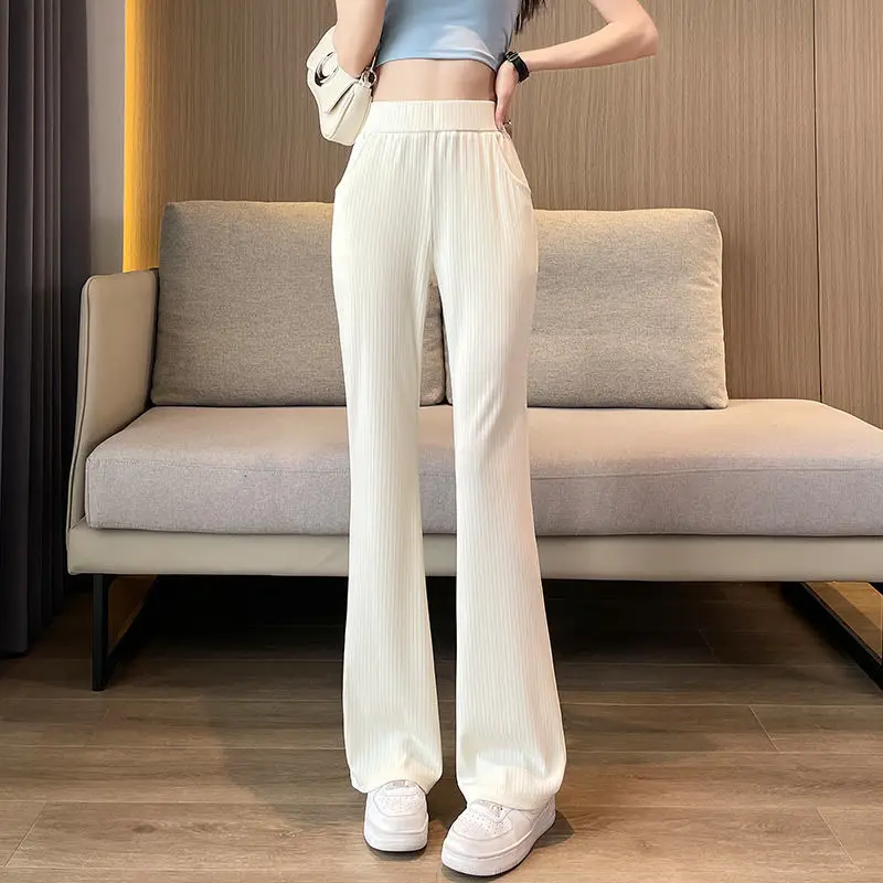 Spring and Autumn Women's Solid Colors High Waist Elastic Ice Shreds Fashion Flare Pants Casual All-match Korean Trousers
Spring and Autumn Women's Solid Colors High Waist Elastic Ice Shreds Fashion Flare Pants Casual All-match Korean Trousers
