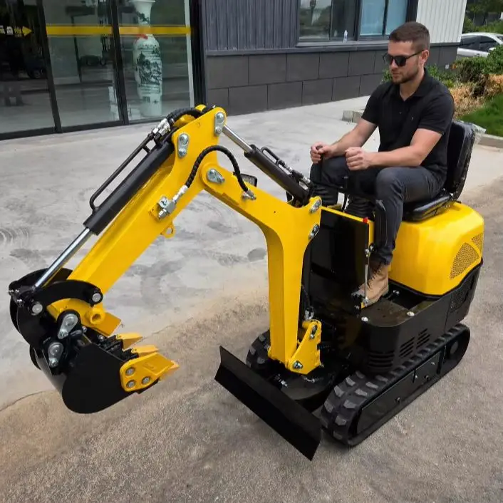 High Quality 800kg Mini Diesel Excavator 0.8Ton Crawler Type EPA Euro 5 Emission Standard Compact Digger for Building Constructi
High Quality 800kg Mini Diesel Excavator 0.8Ton Crawler Type EPA Euro 5 Emission Standard Compact Digger for Building Constructi