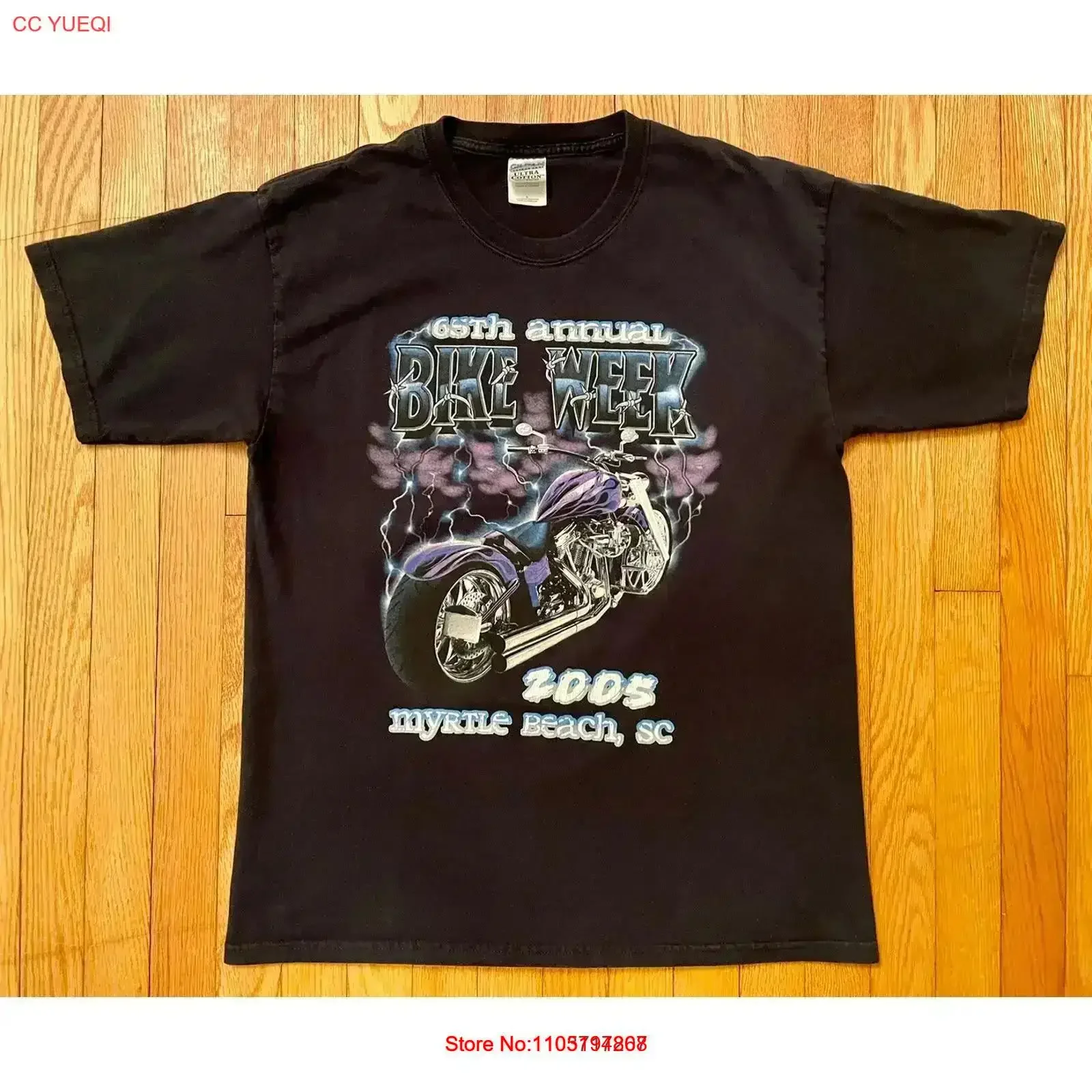 Vtg Y2K 2005 65th Annual Myrtle Beach Bike Week Lightning Thunder Футболка Размер L винтажная стираная повседневная уличная одежда с графическим рисунком Мягкая
Vtg Y2K 2005 65th Annual Myrtle Beach Bike Week Lightning Thunder Футболка Размер L винтажная стираная повседневная уличная одежда с графическим рисунком Мягкая