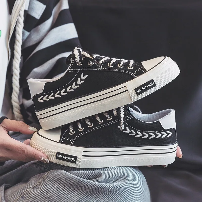 Women Trend Platform Designer Canvas Shoes 2024Young Girls Fashion Height Increasing Chunky Sneakers Outdoor Casual TrainingShoe
Women Trend Platform Designer Canvas Shoes 2024Young Girls Fashion Height Increasing Chunky Sneakers Outdoor Casual TrainingShoe