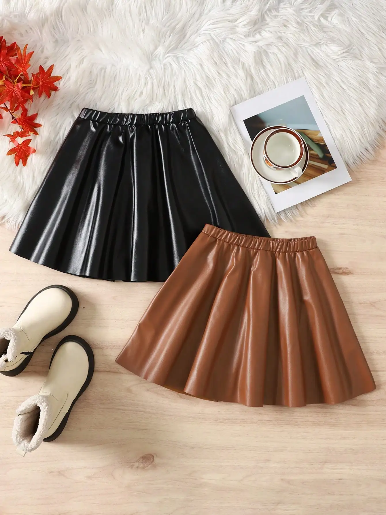 2-Pack PU Leather Flared Skirts for Girls - Black & Brown, Casual A-Line Design
2-Pack PU Leather Flared Skirts for Girls - Black & Brown, Casual A-Line Design