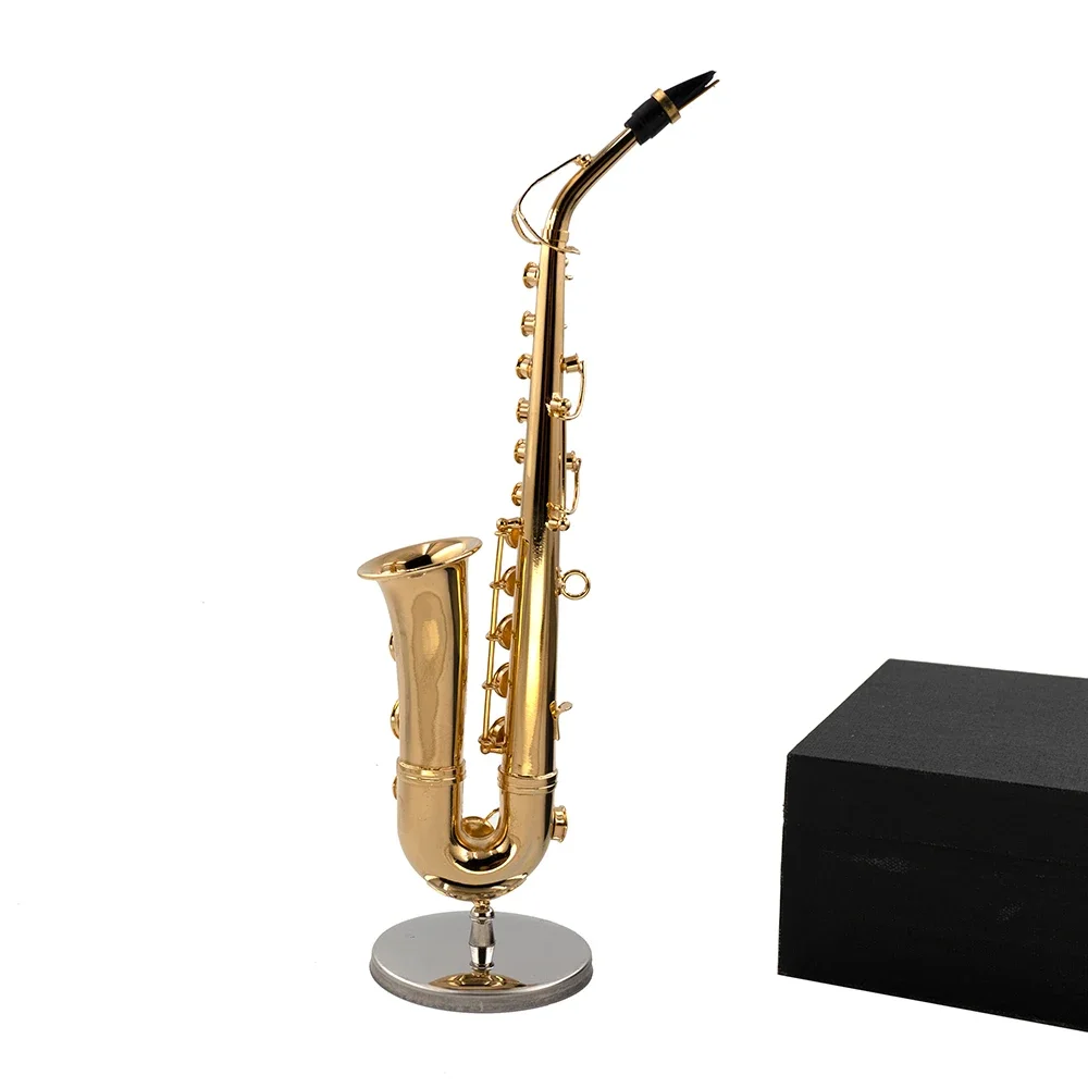 Miniature Copper Alto Saxophone Mini Musical Instrument for 1/12 Dollhouse ob11 1/6 figure 1/5 1/6 bjd Desk Decoration
Miniature Copper Alto Saxophone Mini Musical Instrument for 1/12 Dollhouse ob11 1/6 figure 1/5 1/6 bjd Desk Decoration