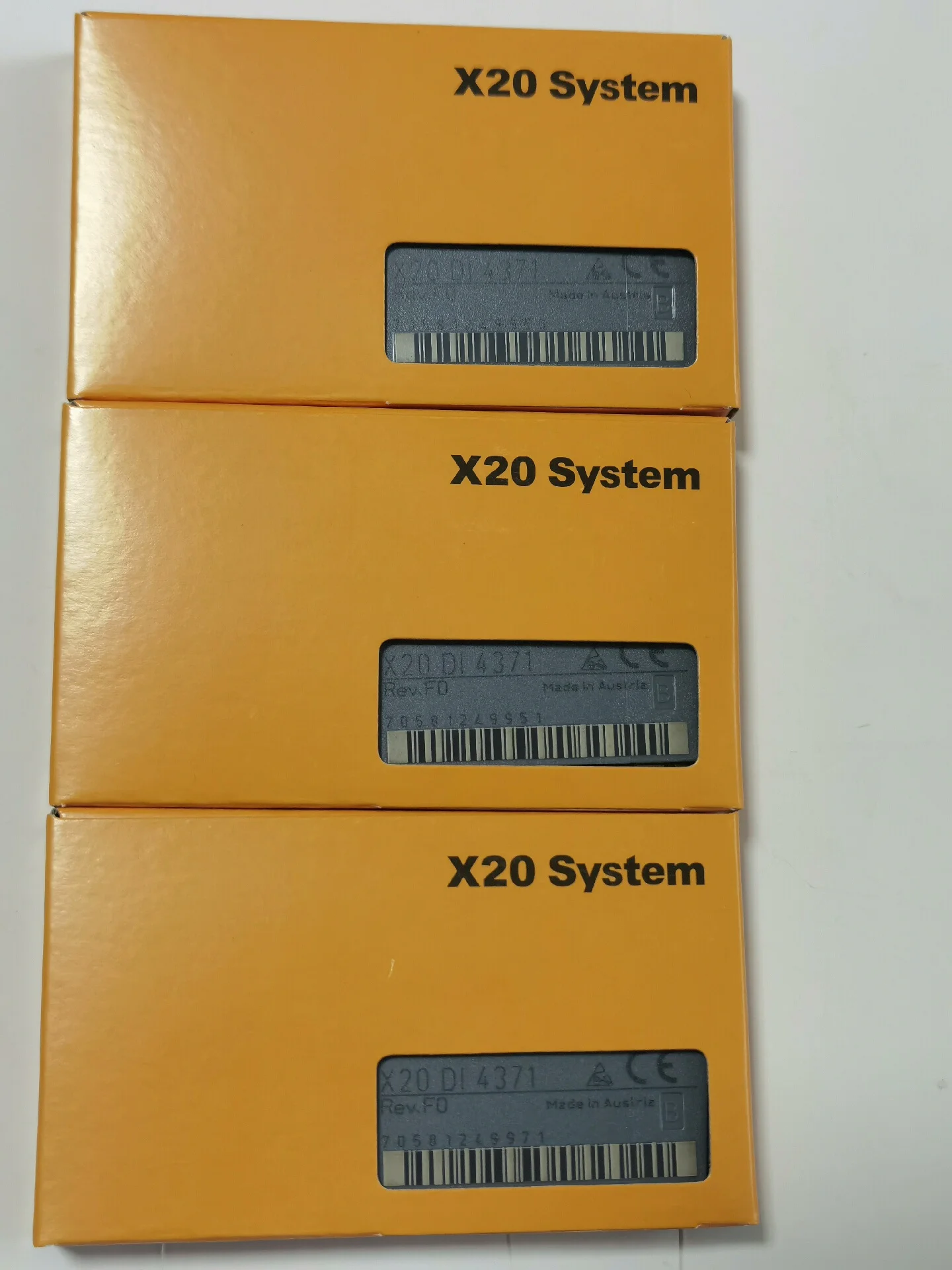 Brand new B & R X20DI4371
Brand new B & R X20DI4371