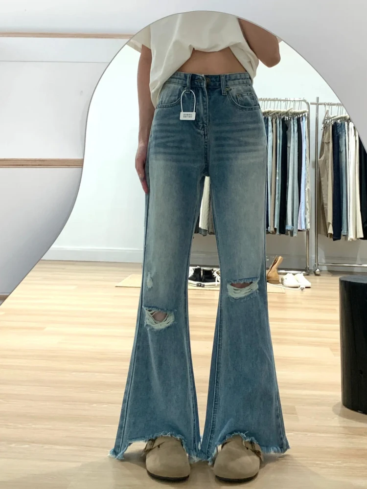 Oversized Vintage Micro-flare Jeans Women Summer New High Waist Raw Edge Slim Hole Denim Pants Fashion Niche Long Pants
Oversized Vintage Micro-flare Jeans Women Summer New High Waist Raw Edge Slim Hole Denim Pants Fashion Niche Long Pants