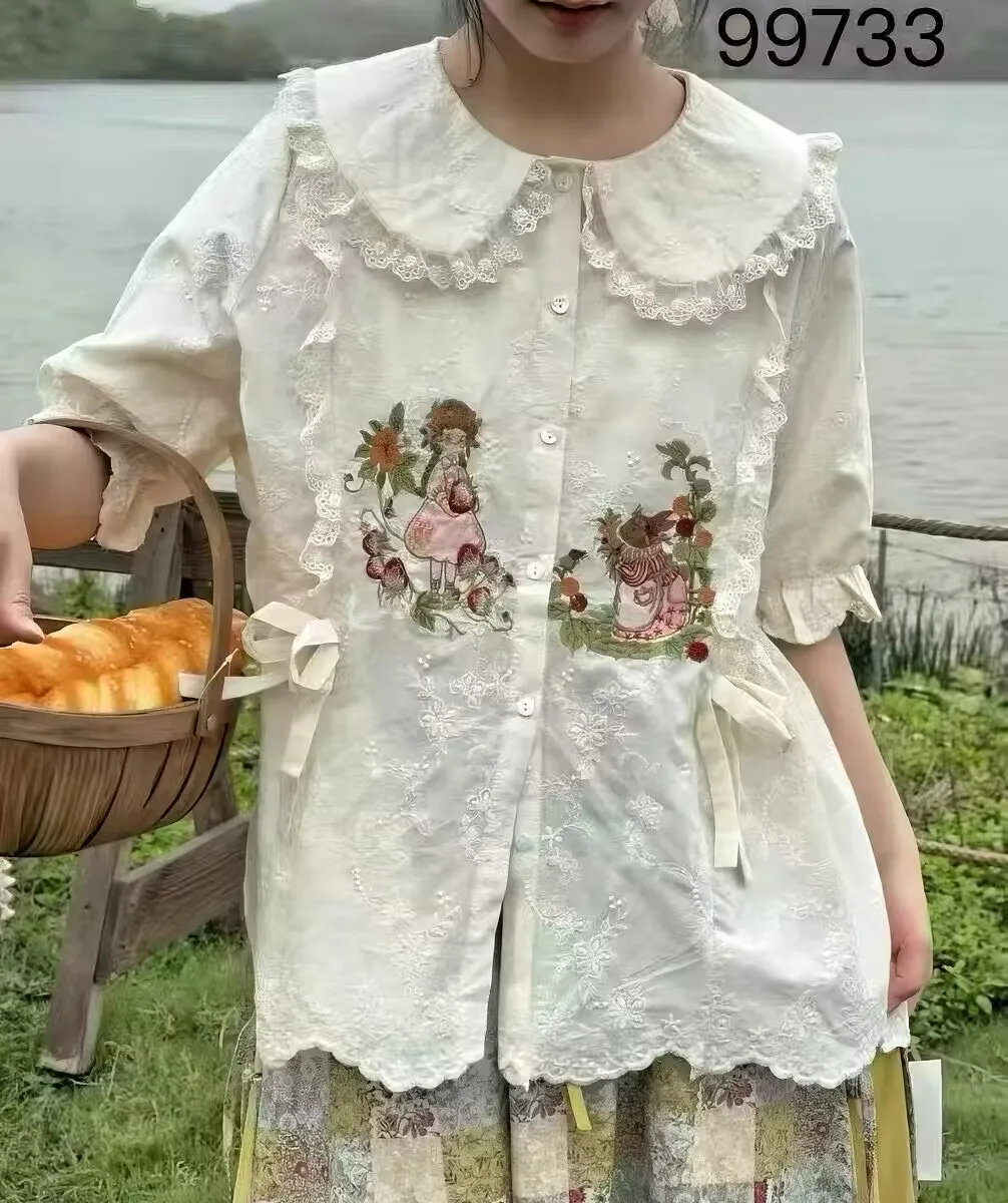 Japanese Sweet Design Shirts Cotton Lace Patchwork Lace-up Embroidery Peter Pan Collar Blouse Summer Loose Tops
Japanese Sweet Design Shirts Cotton Lace Patchwork Lace-up Embroidery Peter Pan Collar Blouse Summer Loose Tops