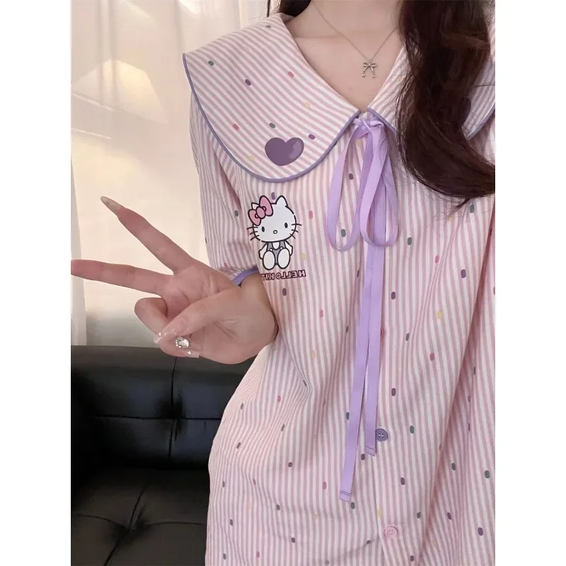 Новые летние фиолетовые милые пижамы с героями мультфильмов «Hello Kitty», женские шорты с короткими рукавами, можно носить на улице, костюмы, одежда для дома
Новые летние фиолетовые милые пижамы с героями мультфильмов «Hello Kitty», женские шорты с короткими рукавами, можно носить на улице, костюмы, одежда для дома