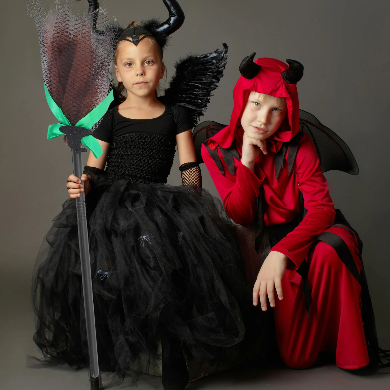 2pcs Witch Cosplay Props Plastic Broom Mesh Halloween Party Decor Flying Wizard Broomstick Costume Accessories For Haunted
2pcs Witch Cosplay Props Plastic Broom Mesh Halloween Party Decor Flying Wizard Broomstick Costume Accessories For Haunted