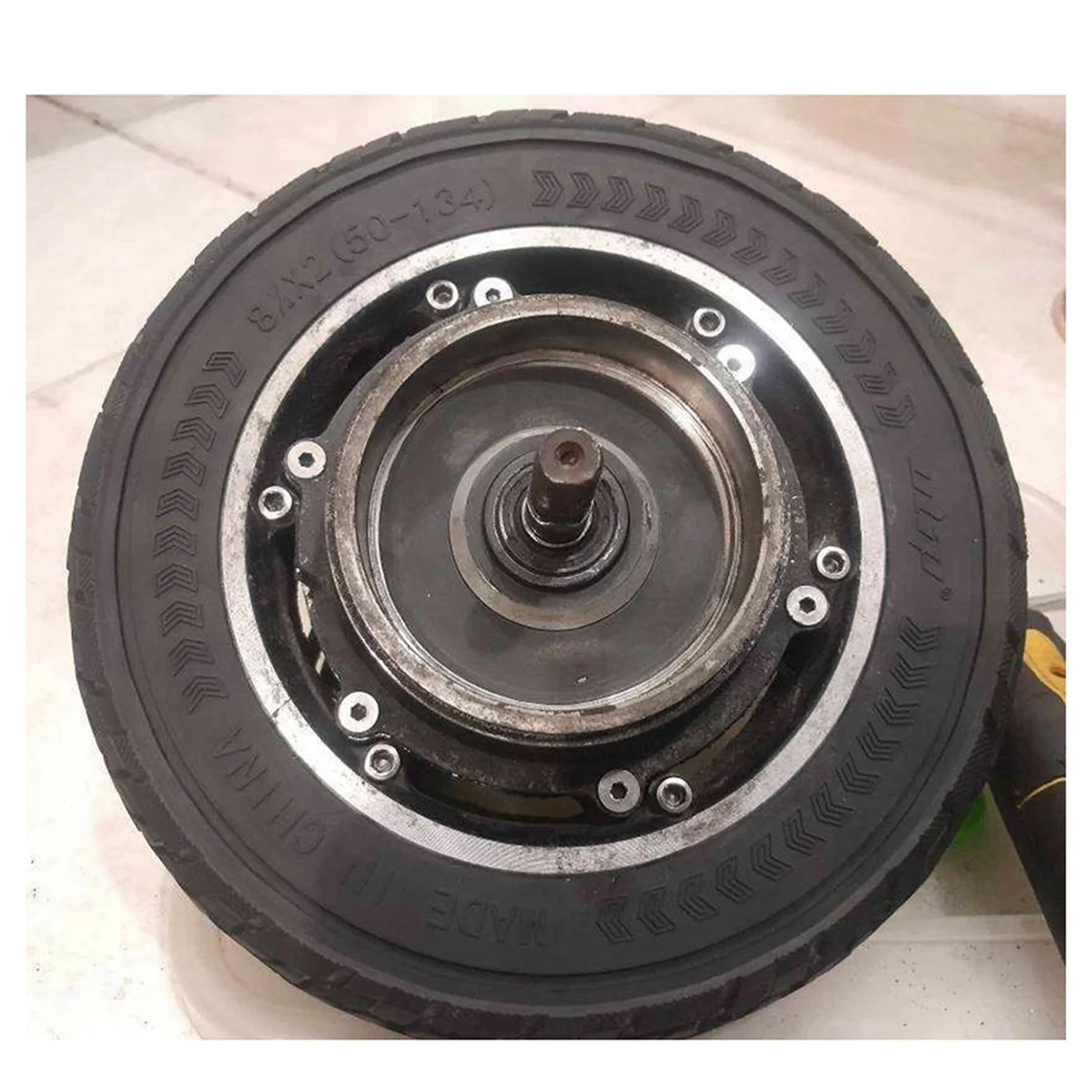 8,5-дюймовая твердая внедорожная шина 8,5x2 для скутера VSETT 9 9+ ZERO 9, износостойкие, устойчивые к проколам детали шин, черные
8,5-дюймовая твердая внедорожная шина 8,5x2 для скутера VSETT 9 9+ ZERO 9, износостойкие, устойчивые к проколам детали шин, черные